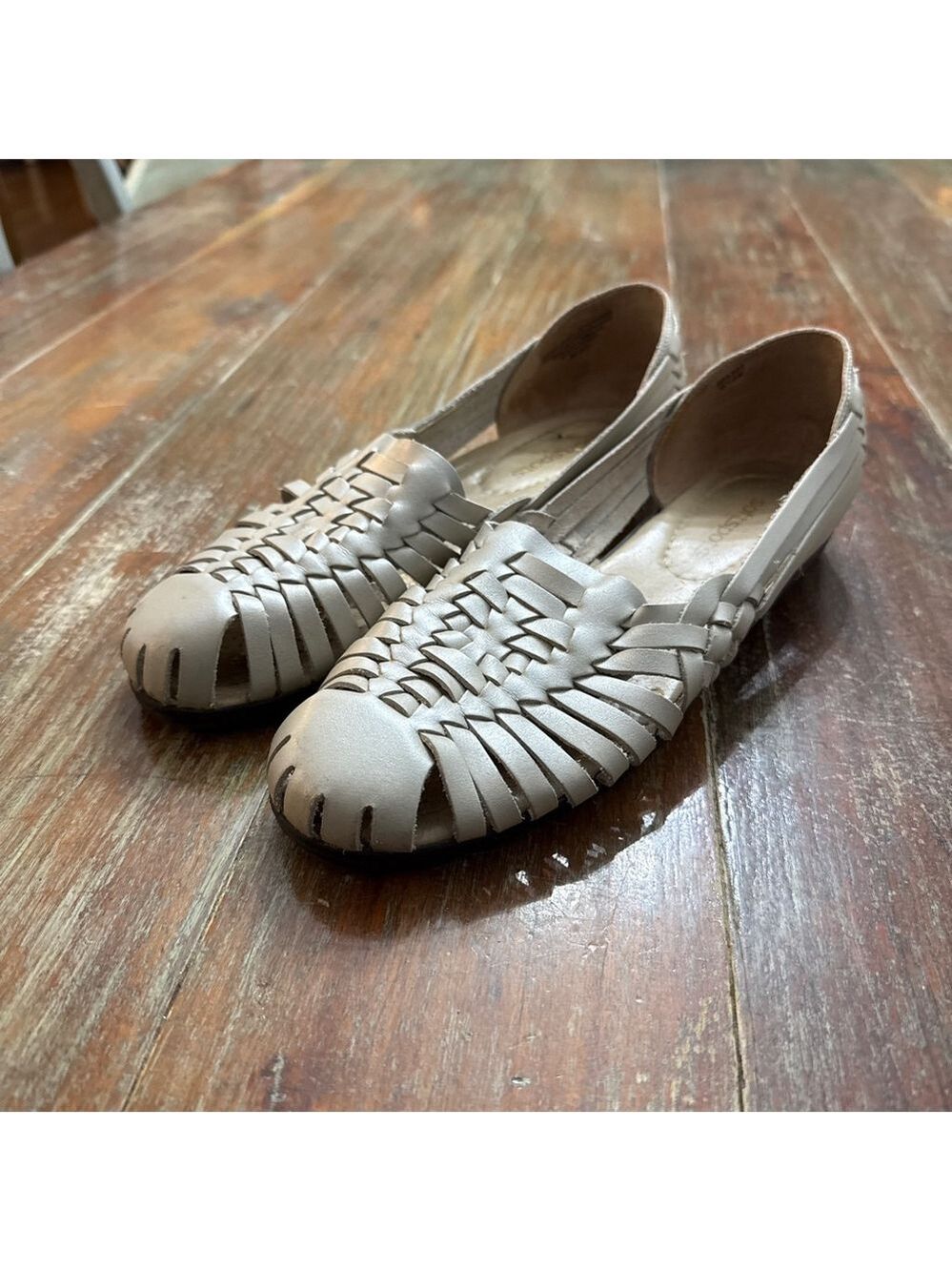 Softspots Pearly Taupe Woven Leather Flats Womens Size 9.5